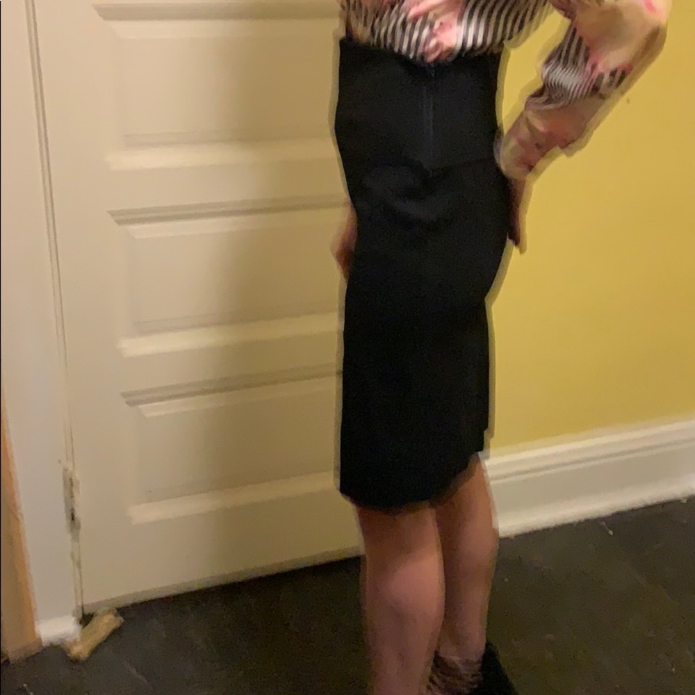 Givenchy Black Fitted Side Zip Pattern Midi Skirt - image 4